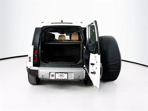 2025 Land Rover Defender P300