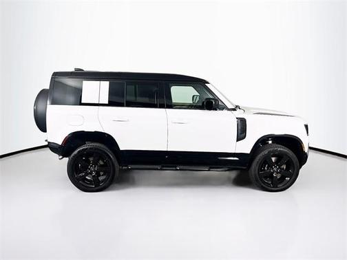 2025 Land Rover Defender P525 V8