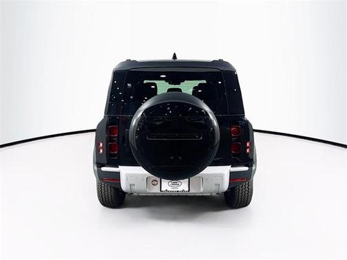 2025 Land Rover Defender P300