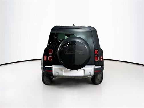 2025 Land Rover Defender P300 S