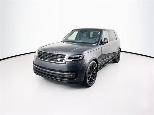 2025 Land Rover Range Rover P400 SE 7 Seat