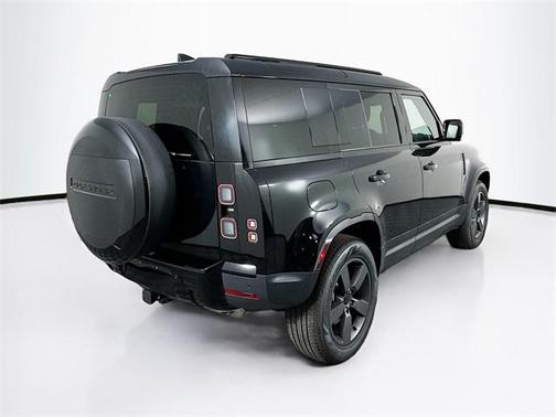 2026 Land Rover Defender 110 S