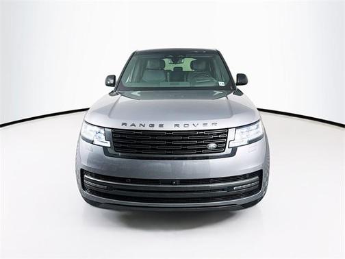 2024 Land Rover Range Rover P530 SE