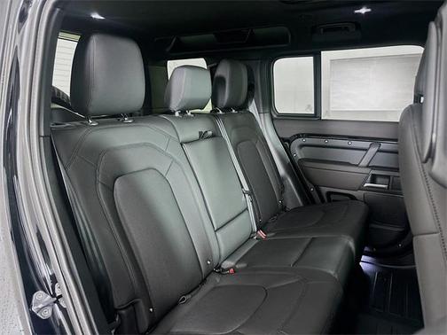 2025 Land Rover Defender P300