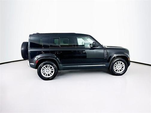 2025 Land Rover Defender P300