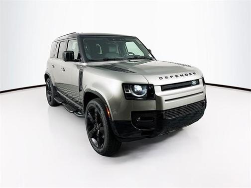 2025 Land Rover Defender P400 X-Dynamic SE