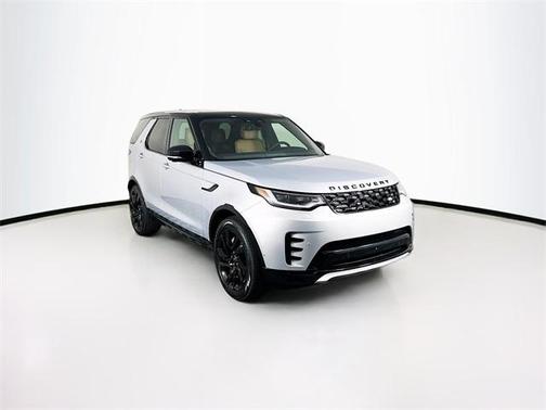 2024 Land Rover Discovery P300 Dynamic SE