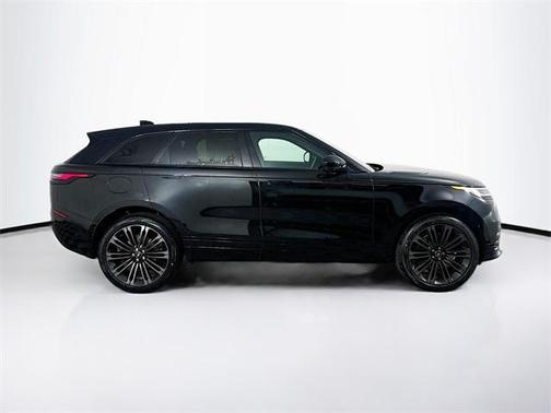 2026 Land Rover Range Rover Velar P400 Dynamic SE