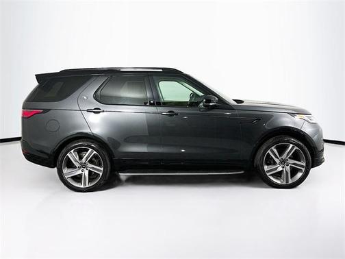 2025 Land Rover Discovery P360 Metropolitan Edition
