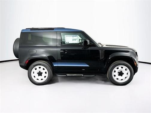 2025 Land Rover Defender P300 S