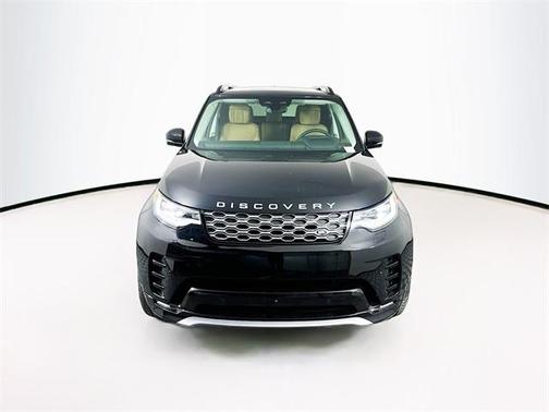 2025 Land Rover Discovery P360 Metropolitan Edition