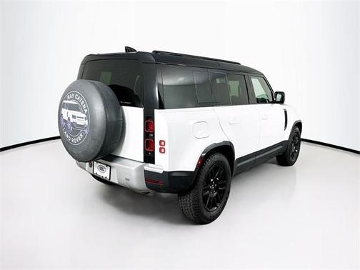 2025 Land Rover Defender P300