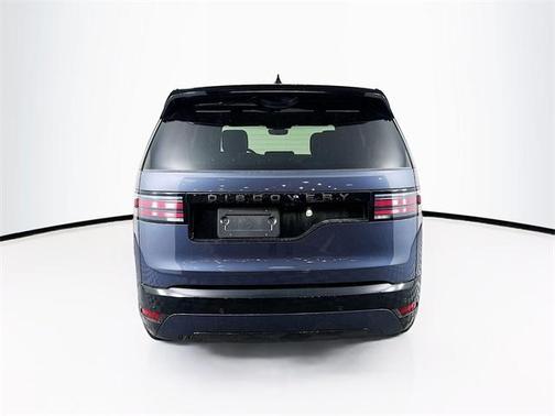 2024 Land Rover Discovery P360 Dynamic SE
