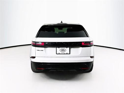 2026 Land Rover Range Rover Velar P250 Dynamic SE