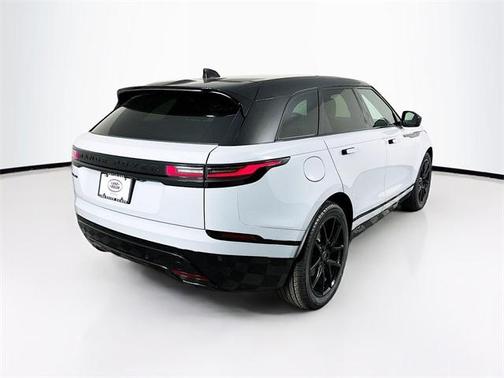 2026 Land Rover Range Rover Velar P250 Dynamic SE