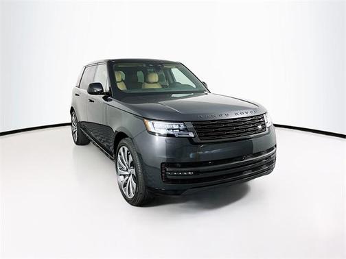 2025 Land Rover Range Rover P530 SE 7 Seat