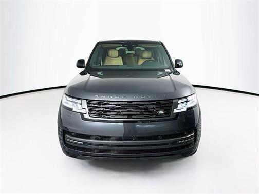 2025 Land Rover Range Rover P530 SE 7 Seat