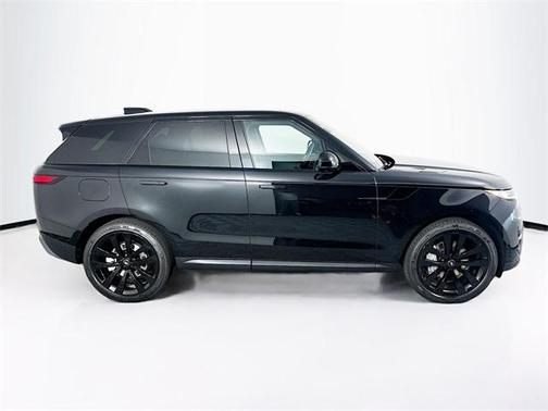 2025 Land Rover Range Rover Sport P360 SE