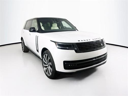 2025 Land Rover Range Rover P400 SE 7 Seat