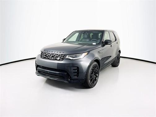 2024 Land Rover Discovery P300 Dynamic SE