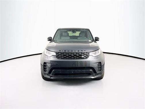 2024 Land Rover Discovery P300 Dynamic SE