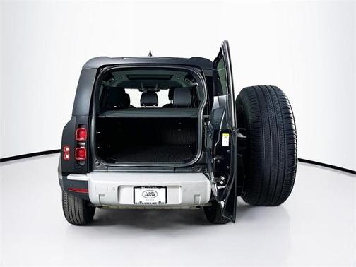 2025 Land Rover Defender P300