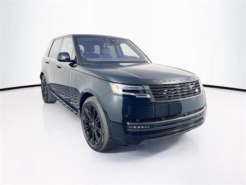 2023 Land Rover Range Rover P530 SE