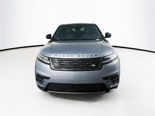 2026 Land Rover Range Rover Velar Dynamic SE