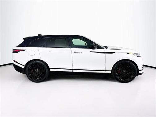 2025 Land Rover Range Rover Velar P250 Dynamic SE