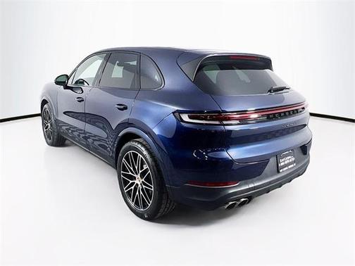 2024 Porsche Cayenne S