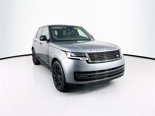 2025 Land Rover Range Rover P400 SE