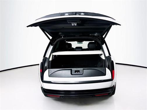 2023 Land Rover Range Rover P400 SE