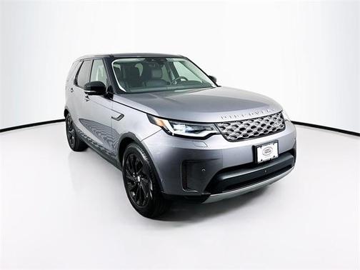 2024 Land Rover Discovery P300 S