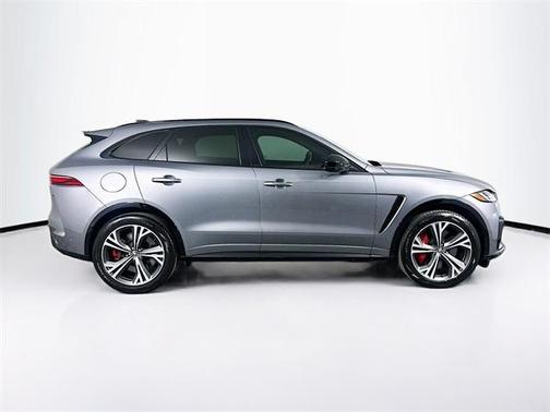 2024 Jaguar F-PACE SVR