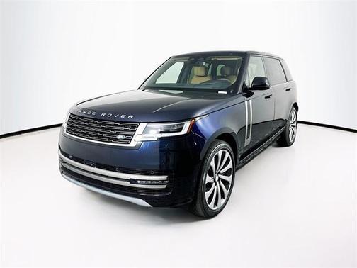 2025 Land Rover Range Rover P530 SE 7 Seat