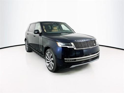 2025 Land Rover Range Rover P530 SE 7 Seat