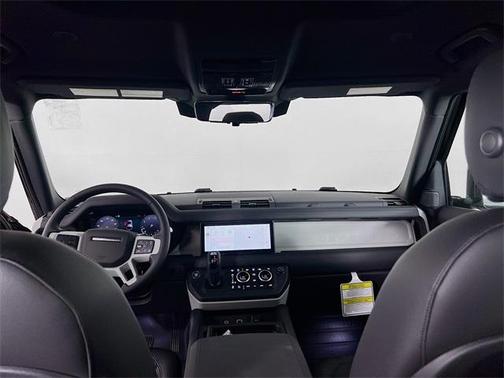 2024 Land Rover Defender P300