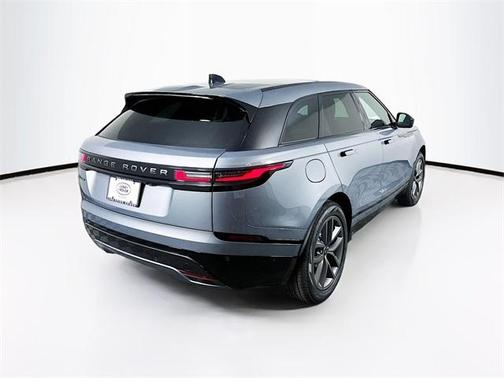 2026 Land Rover Range Rover Velar Dynamic SE