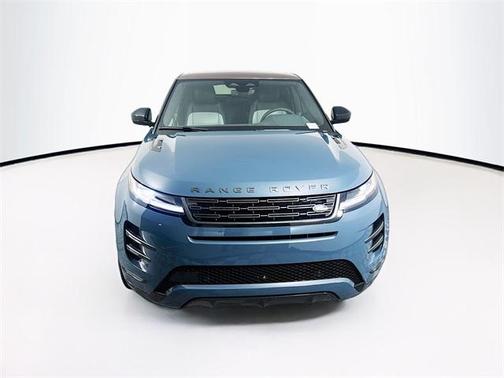 2026 Land Rover Range Rover Evoque Dynamic SE