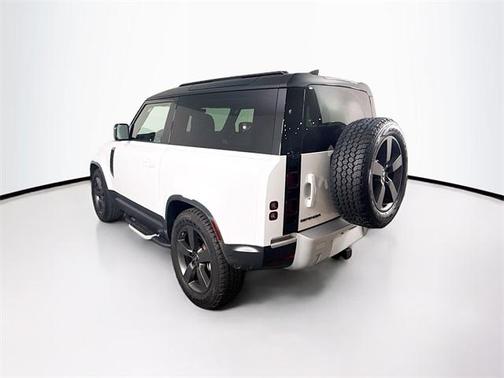 2023 Land Rover Defender 90 S