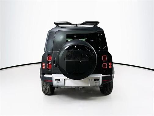 2025 Land Rover Defender P300