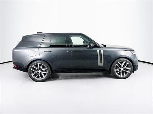 2024 Land Rover Range Rover P400 SE