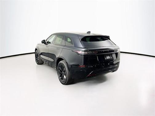 2026 Land Rover Range Rover Velar P250 Dynamic SE