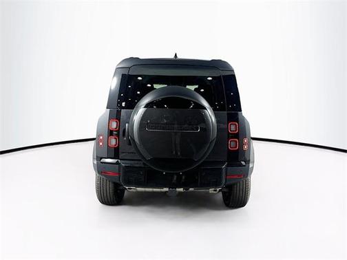 2026 Land Rover Defender 110 S