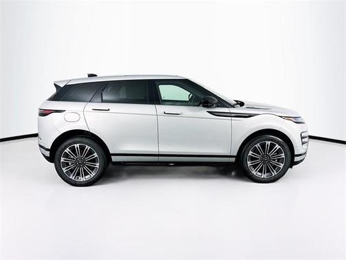 2026 Land Rover Range Rover Evoque Dynamic SE
