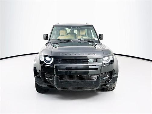 2025 Land Rover Defender P400 X-Dynamic SE