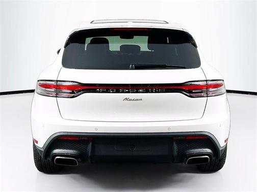 2025 Porsche Macan