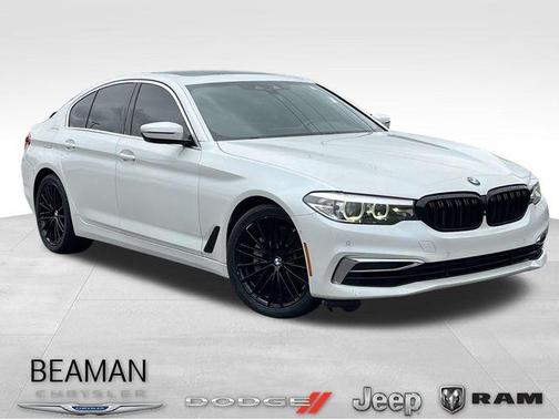 2019 BMW 540 i