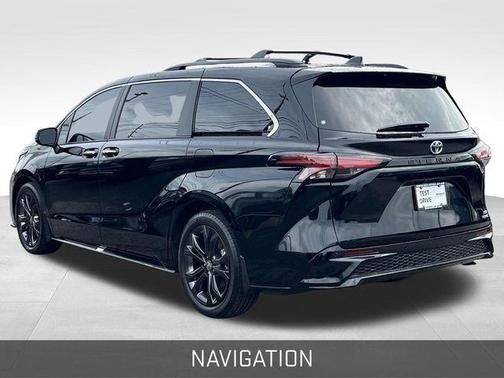 2024 Toyota Sienna XSE 7 Passenger