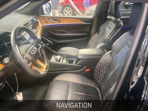 2022 Jeep Grand Cherokee Summit